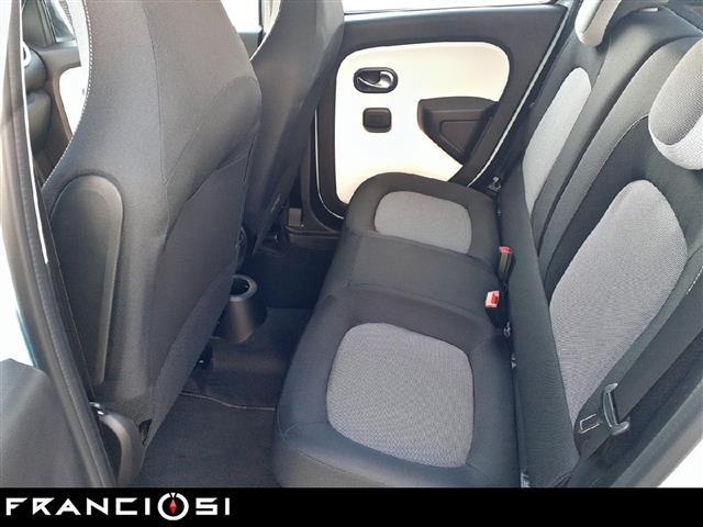 RENAULT Twingo Equilibre 22kWh