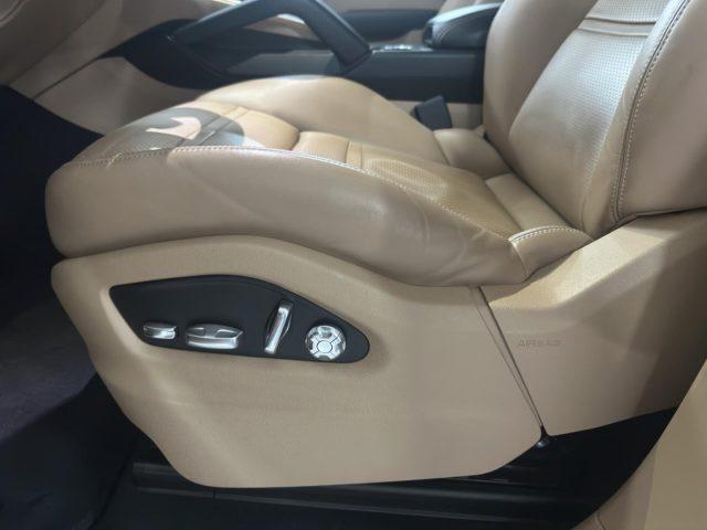 PORSCHE Cayenne 3.0 V6