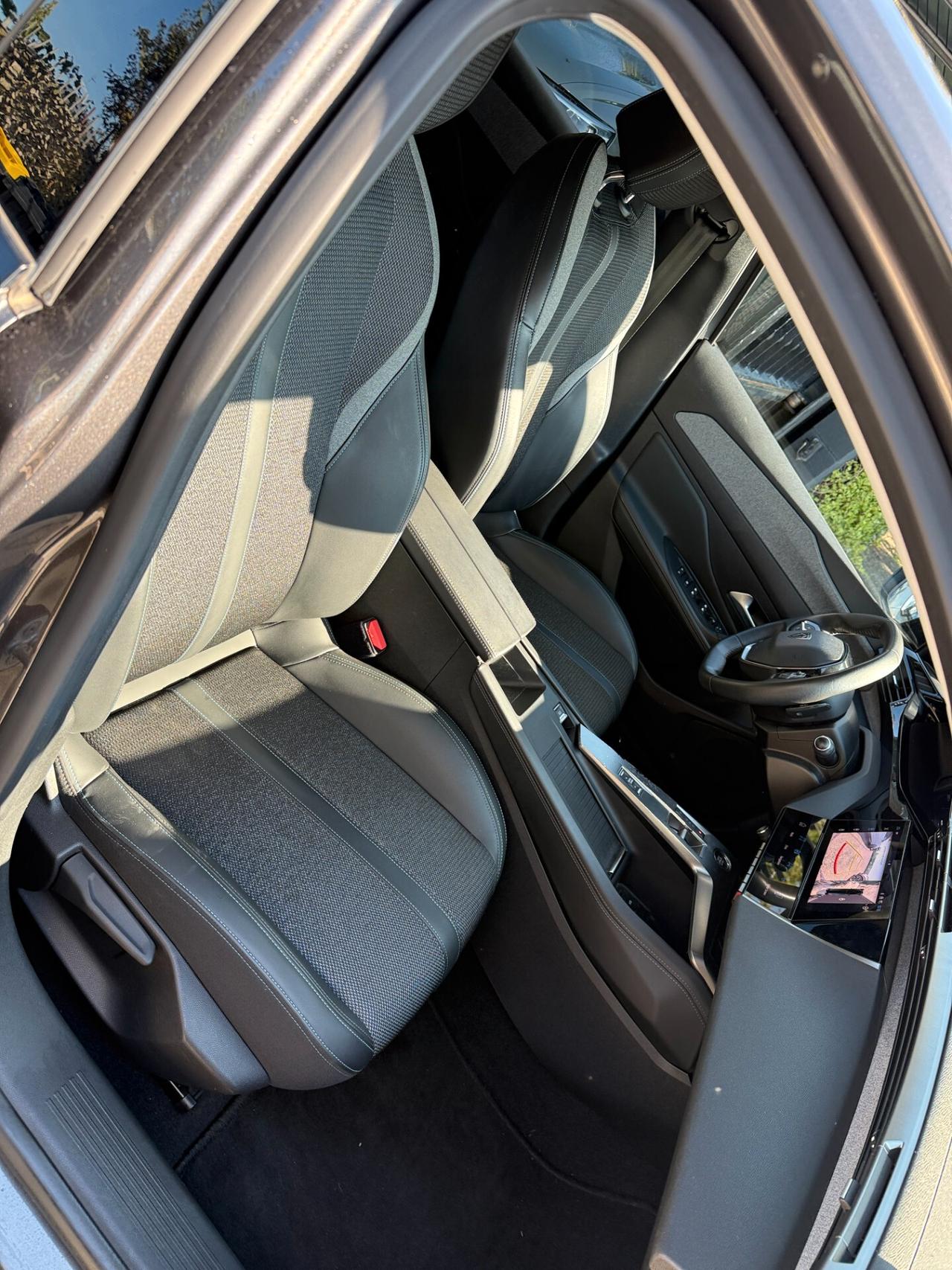 Peugeot 308 BlueHDi 130 S&S EAT8 SW Allure Pack