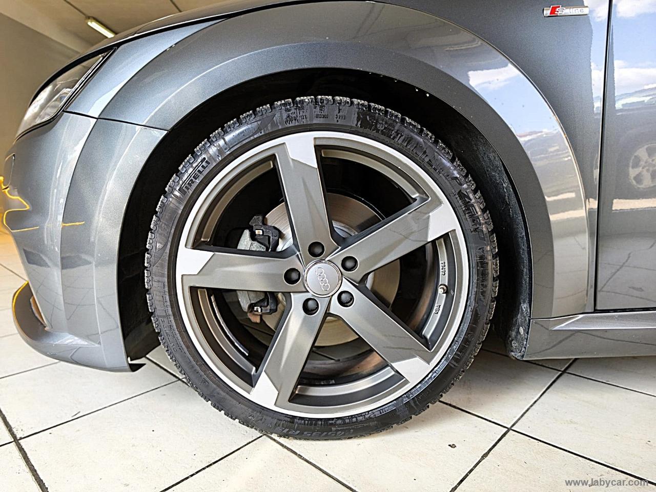 AUDI TT Coupé 2.0 TFSI quattro S tr. S line 230CV*MATRIX