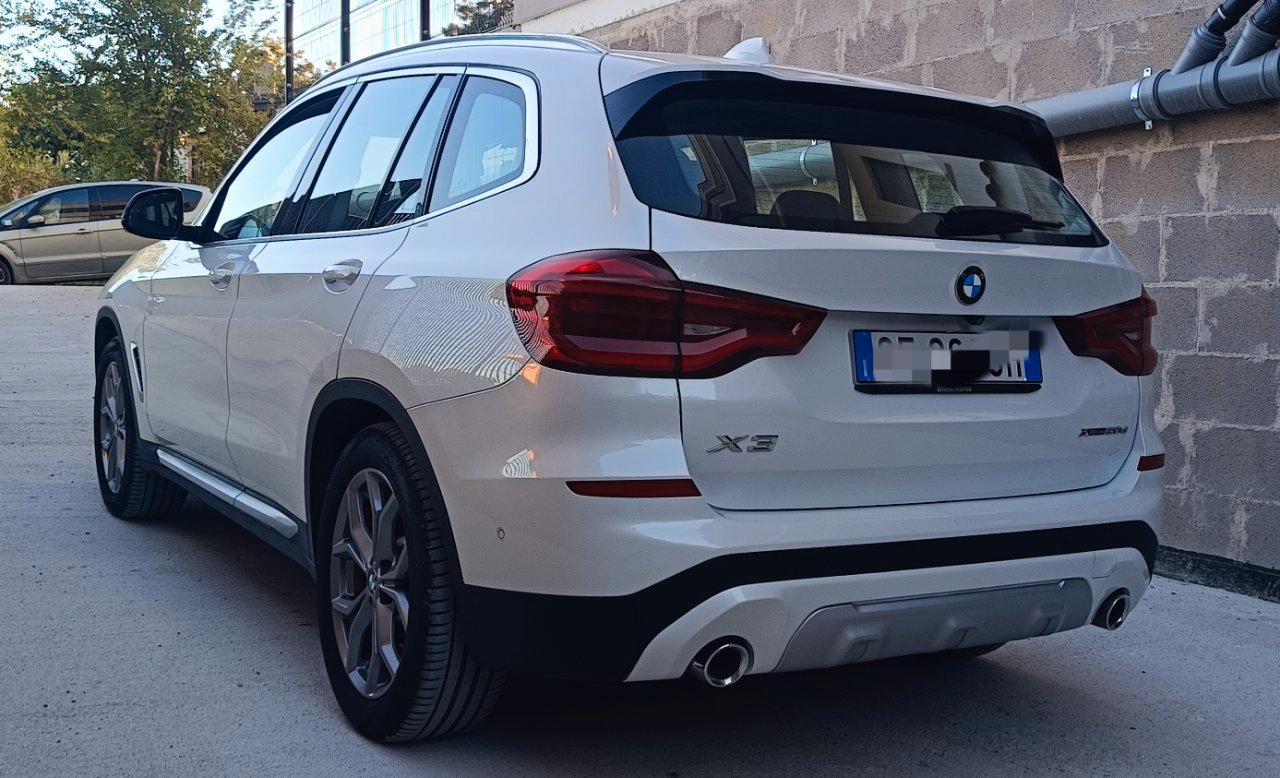 BMW X3 xdrive20d mhev 48V xLine auto