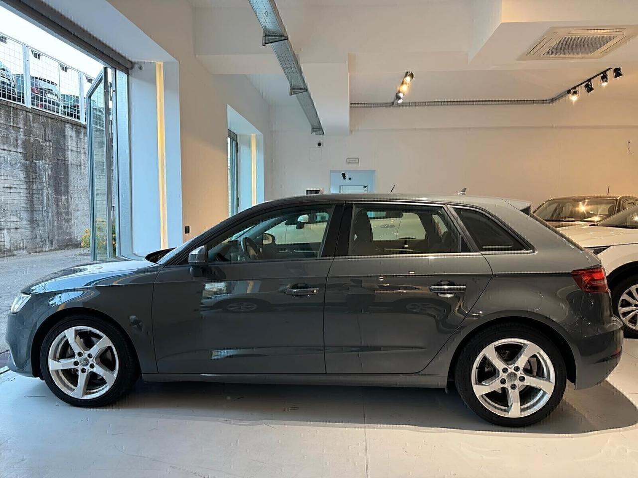 Audi A3 SPB 1.6 TDI 116 CV S tronic Business