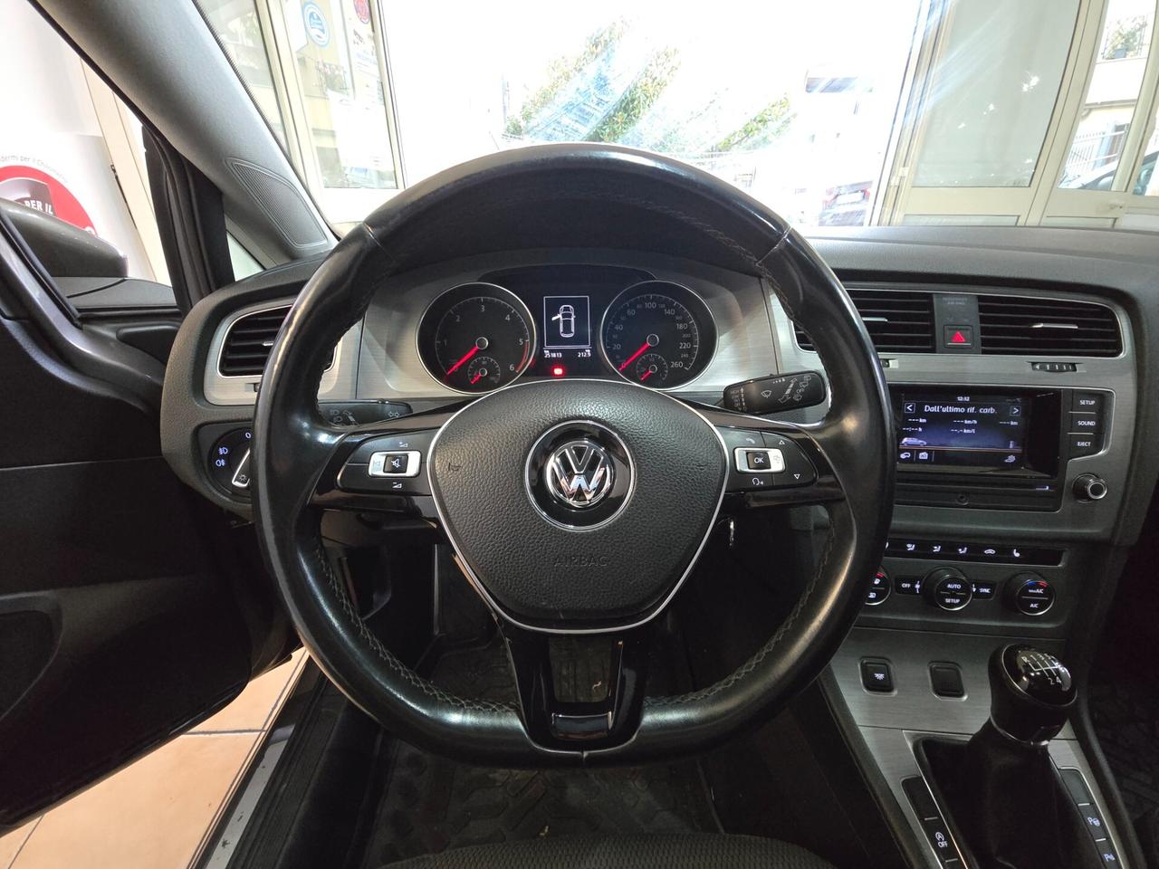 Volkswagen Golf 1.6 TDI 110 CV 5p. Business BlueMotion Technology 150€/mese