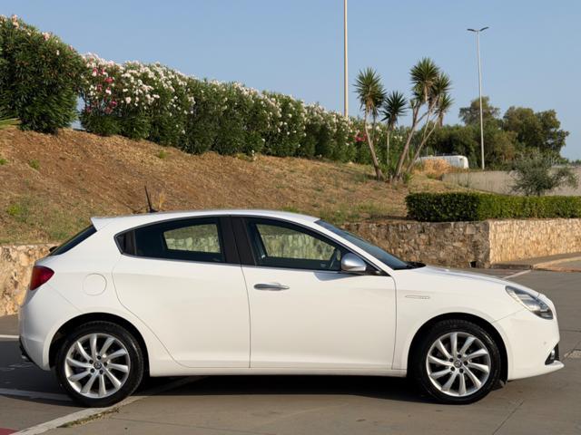 ALFA ROMEO Giulietta 2.0 JTDm 150 CV SUPER+2PDC+17''+TELEF+CRUISE+LED