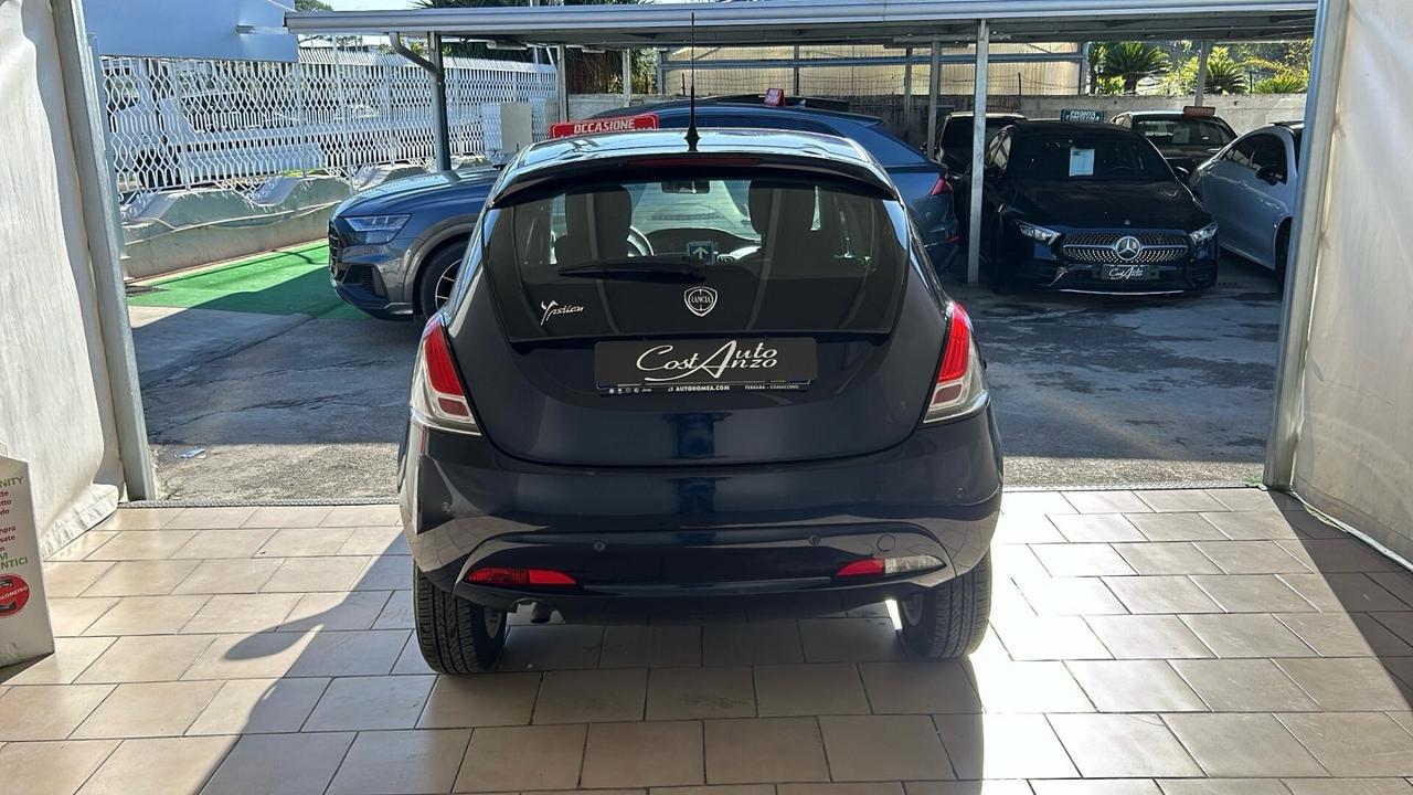 Lancia Ypsilon 0.9 TwinAir Metano Ecochic Platinum 2016