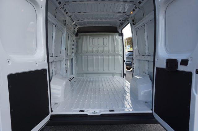 FIAT Ducato 33 2.2 Mjt 140CV L2H2 Furgone KM ZERO
