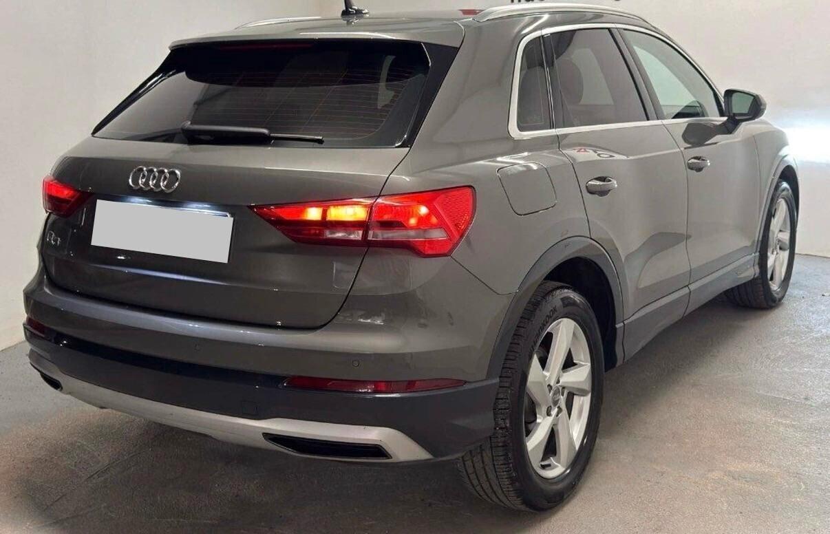 Q3 35TFSI 150cv Hybrid S tronic Advanced Chronos Grey
