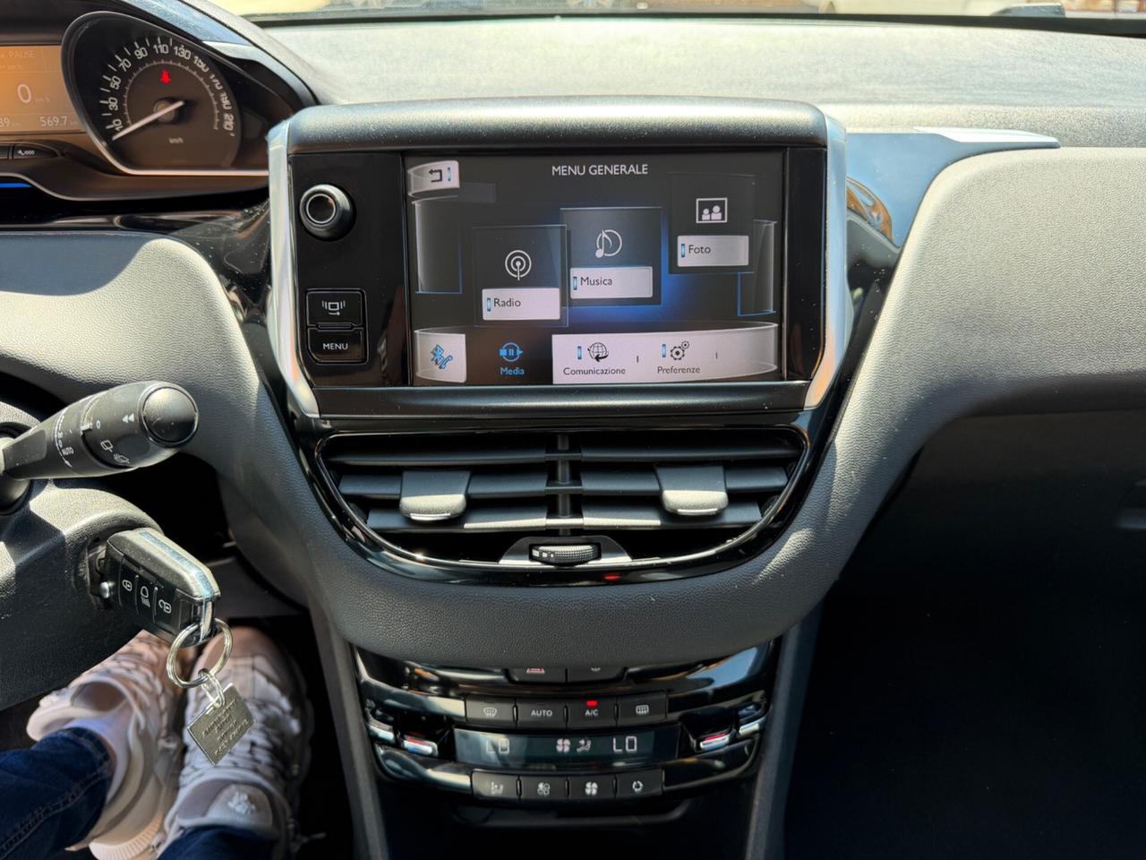 Peugeot 208 1.2 VTi 68 CV 5 porte Allure
