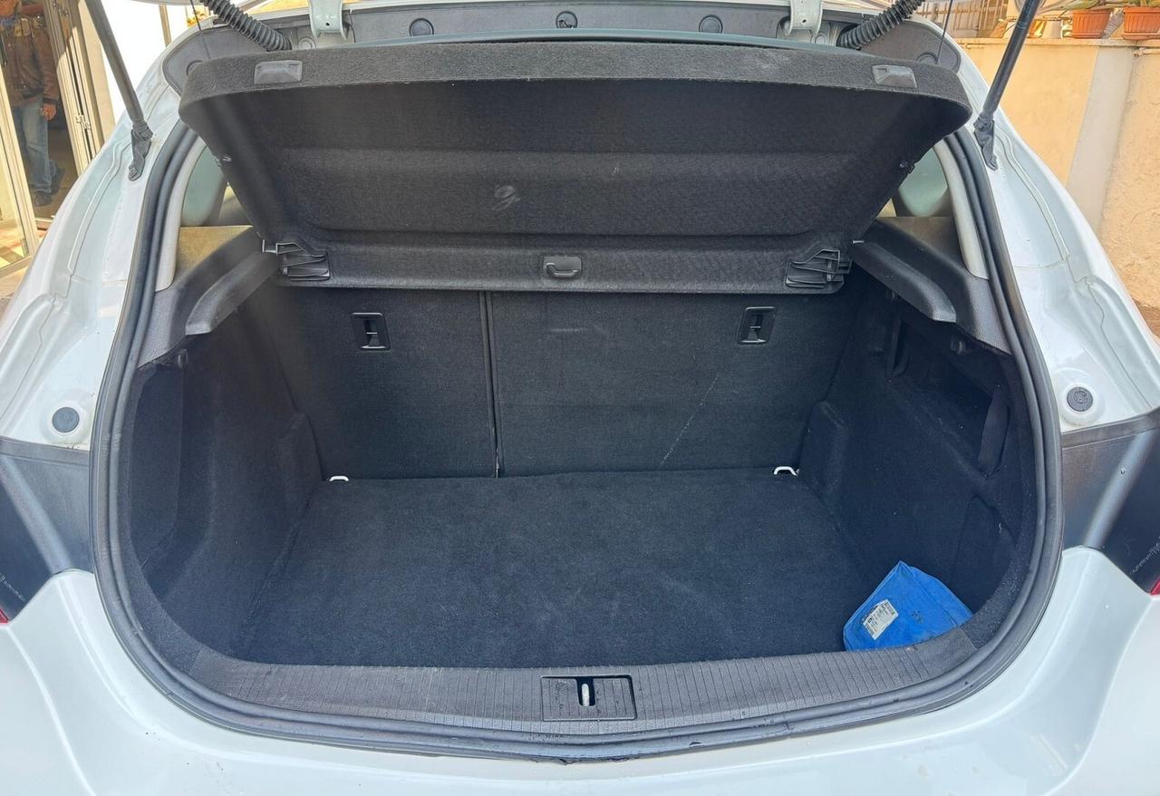 OPEL Astra 1.6 115CV 5P Cosmo IMPIANTO GPL UNIPRO