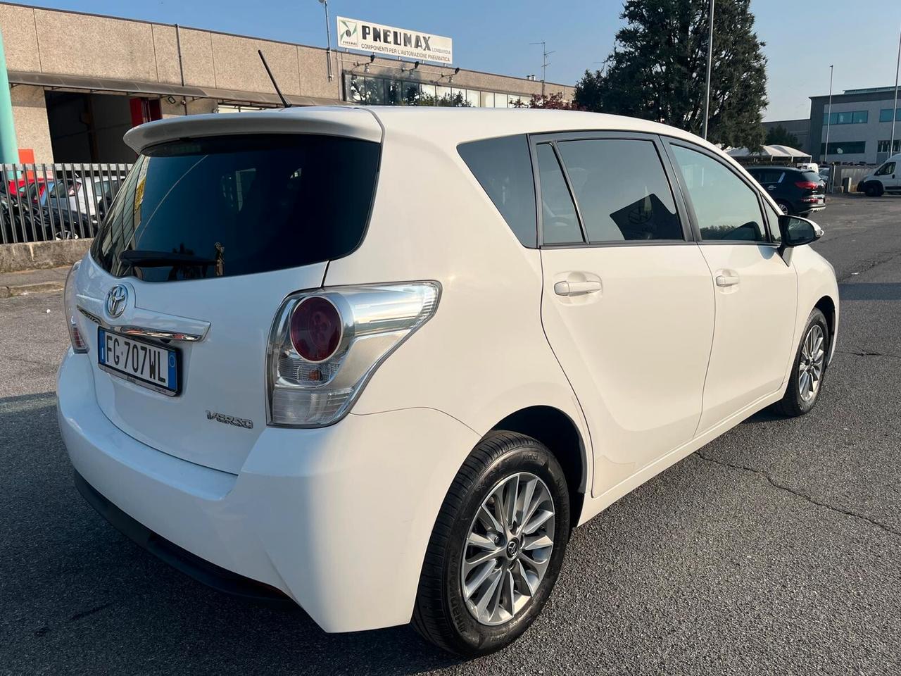 Toyota Verso 1.6 D-4D Active