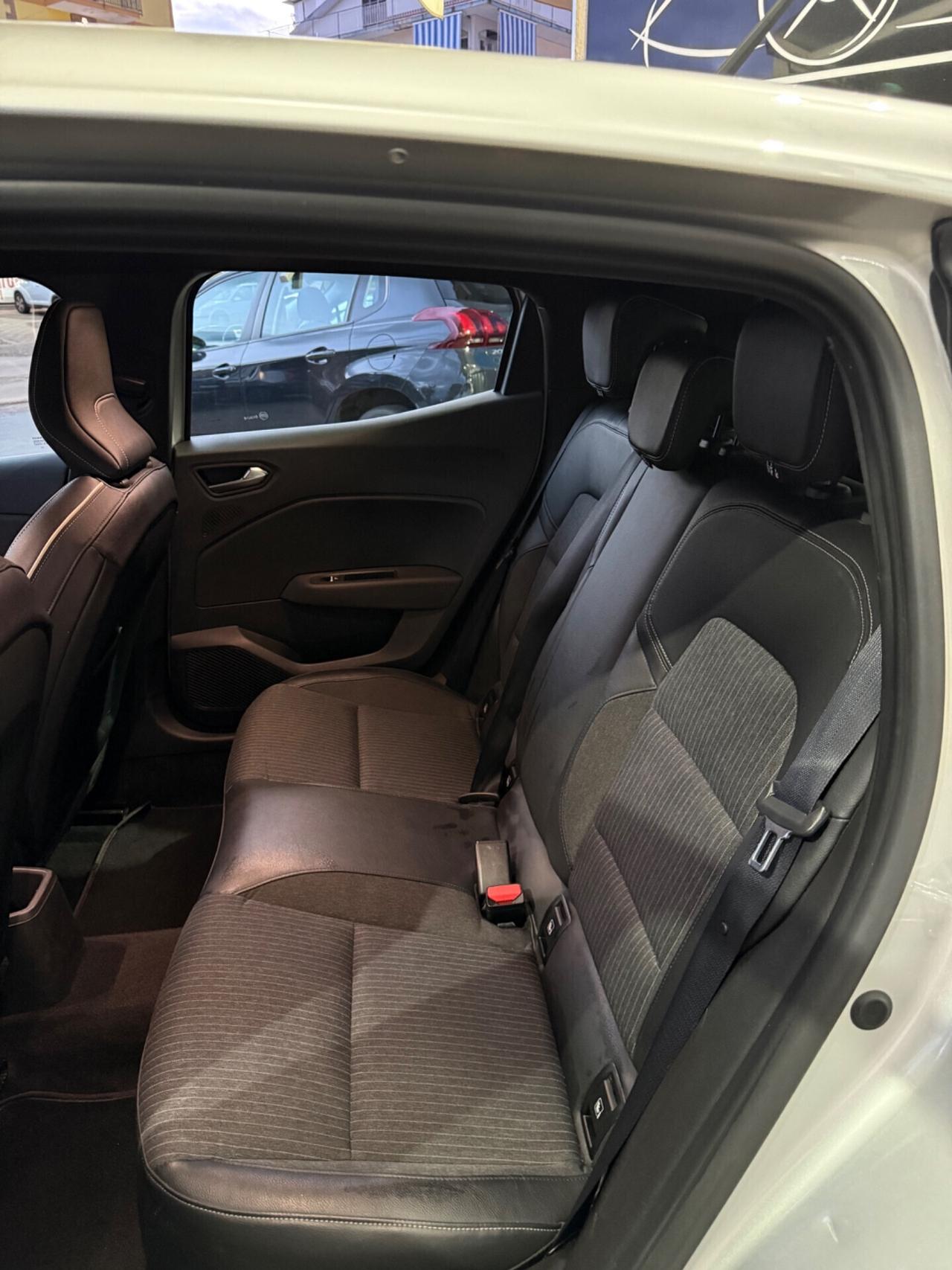 Renault Clio GPL 2021 uni proprietario 57000 km