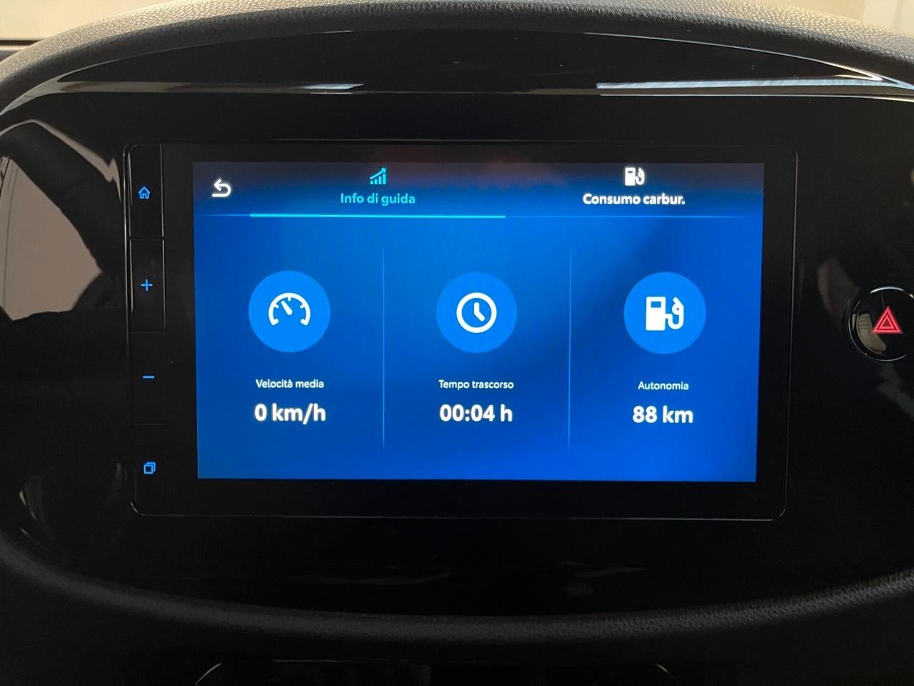 Toyota Aygo X Trend 1.0 72cv s-cvt c.auto-Ok Neopat-LEGGI SOTTO