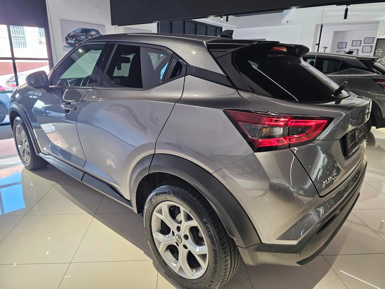 Nissan Juke 1.0 DIG-T 117 CV N-Connecta