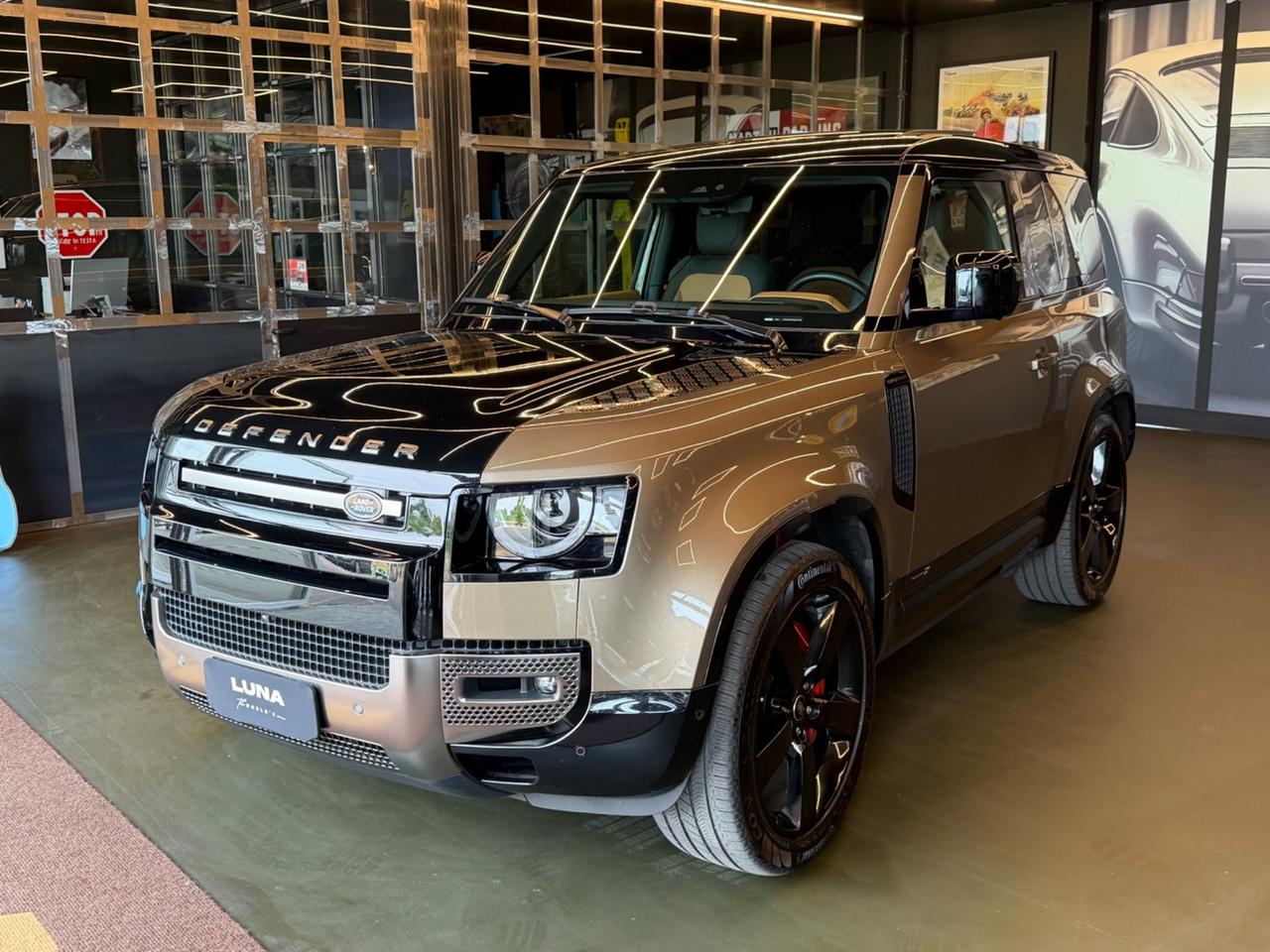 Land Rover Defender 90 3.0 l6 400 CV AWD Auto X