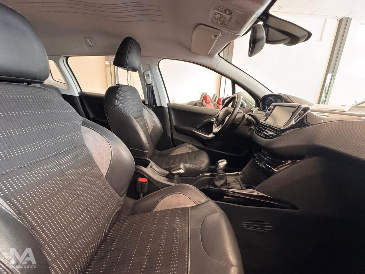 Peugeot 2008 Allure 1.5 HDi 100 92 cv 2015
