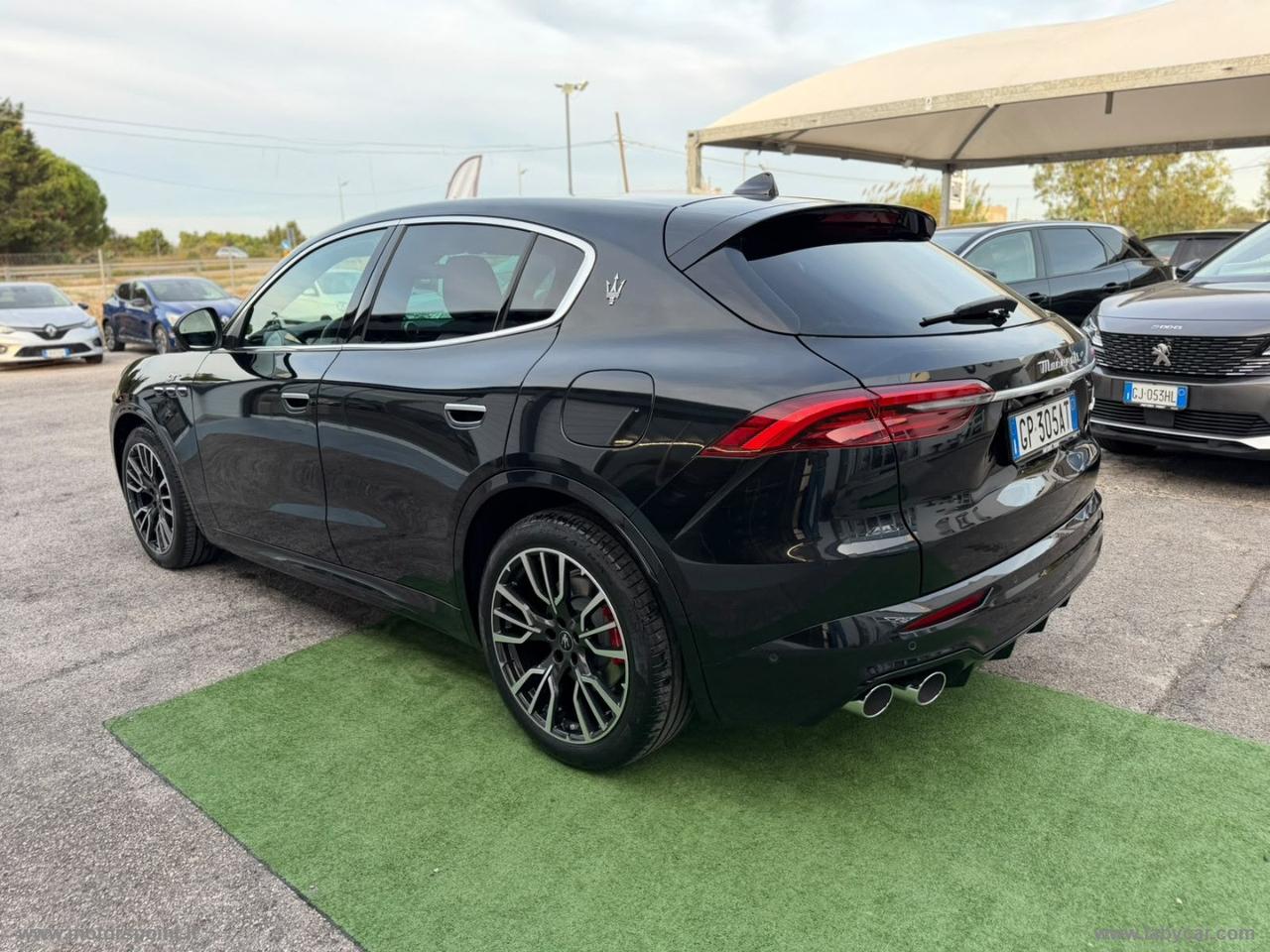 MASERATI 2.0 MHEV 300 CV GT SOLO 10.000 KM!!!