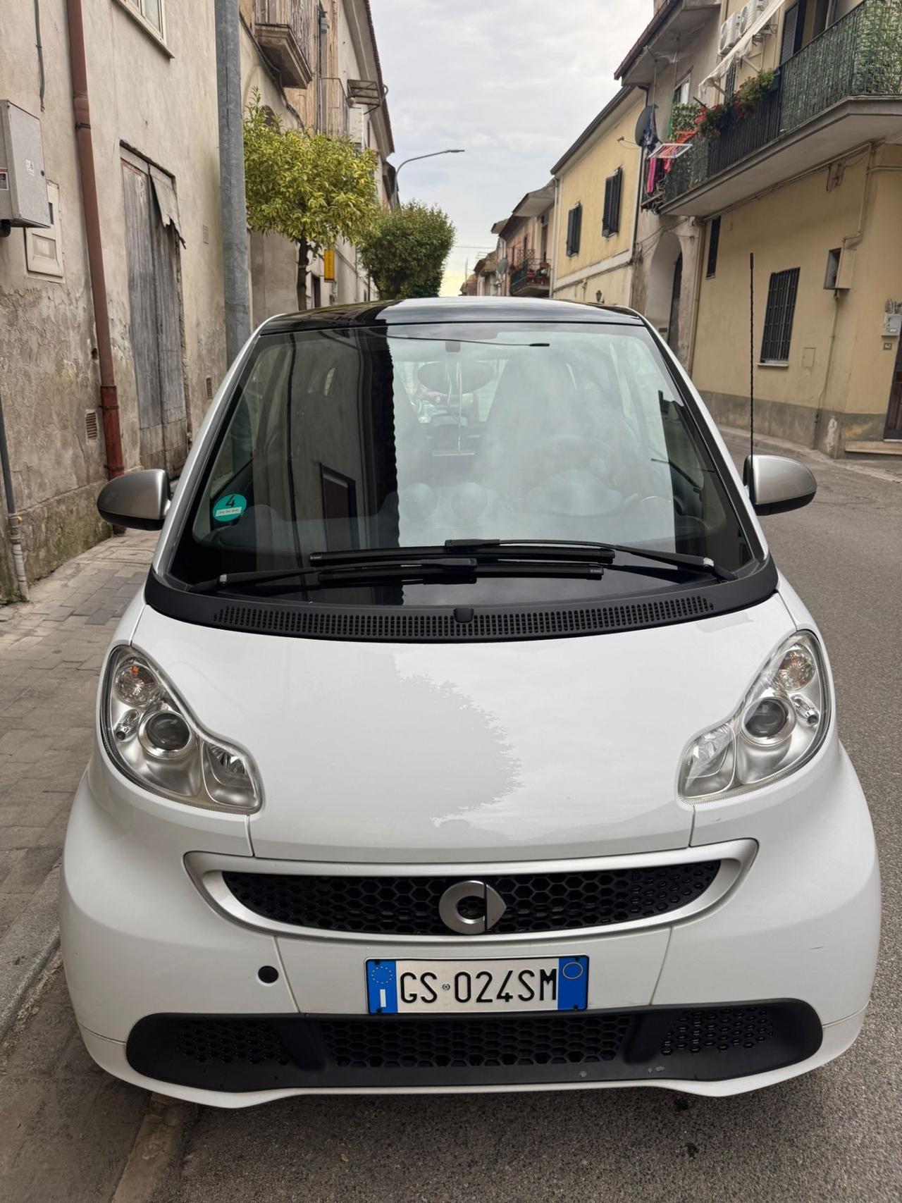 Smart ForTwo 1000 52 kW coupé pure