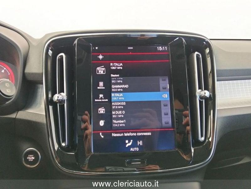 Volvo XC40 D4 AWD Geartronic Momentum