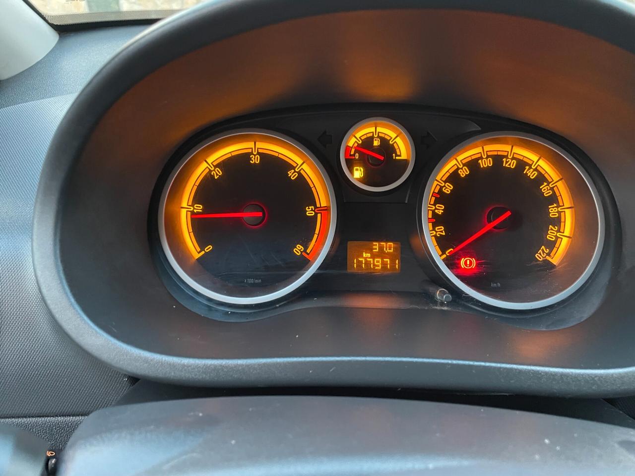 Opel Corsa 1.3 CDTI 75CV COMP P.P.