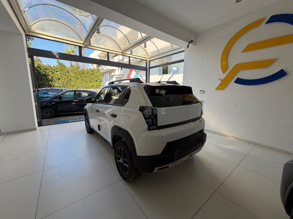 Fiat Grande Panda 1.2 Hybrid 110 CV S&S Icon tua da €249,00 mensili