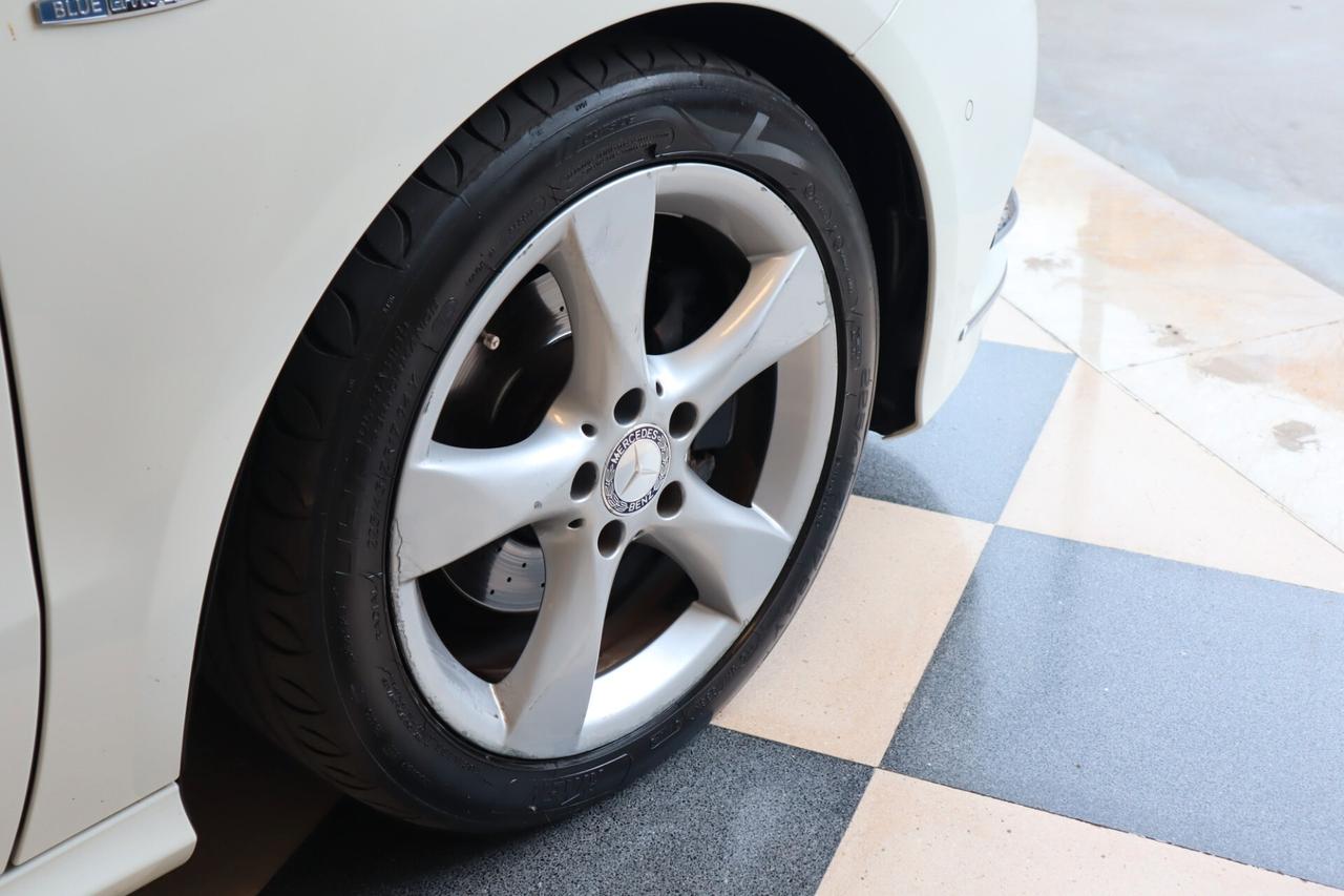 Mercedes-benz B 200 CDI BlueEFFICIENCY Premium