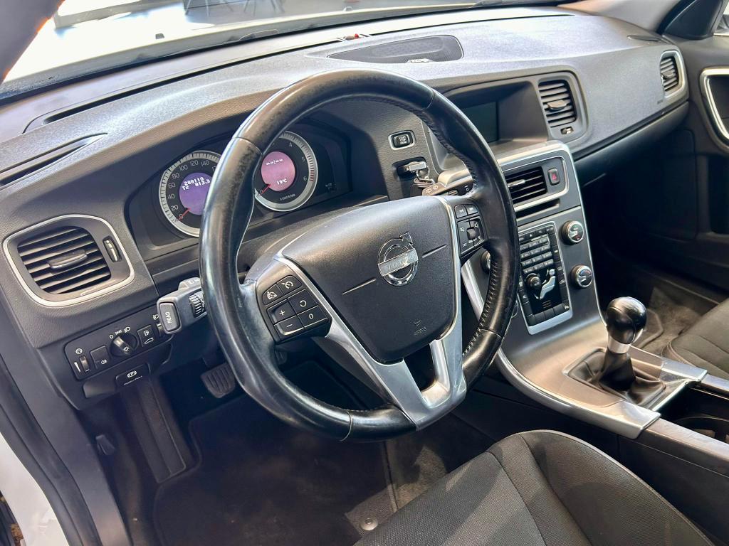 Volvo V60 2.0 d3 Momentum