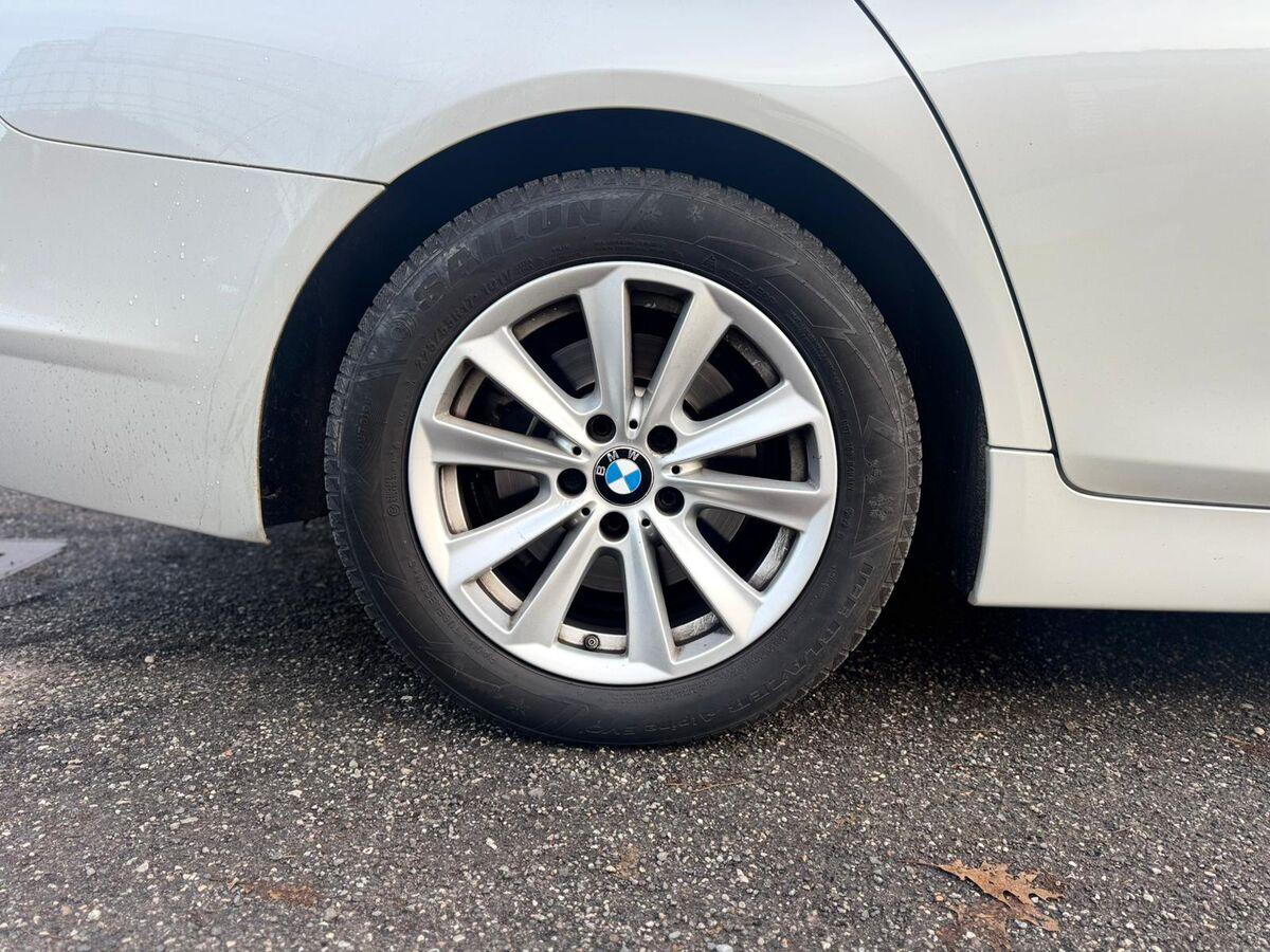 BMW Serie 5 520d Business 190cv auto