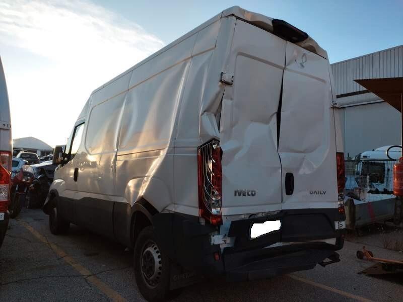 IVECO DAILY 35S 140 TETTO ALTO - PASSO CORTO