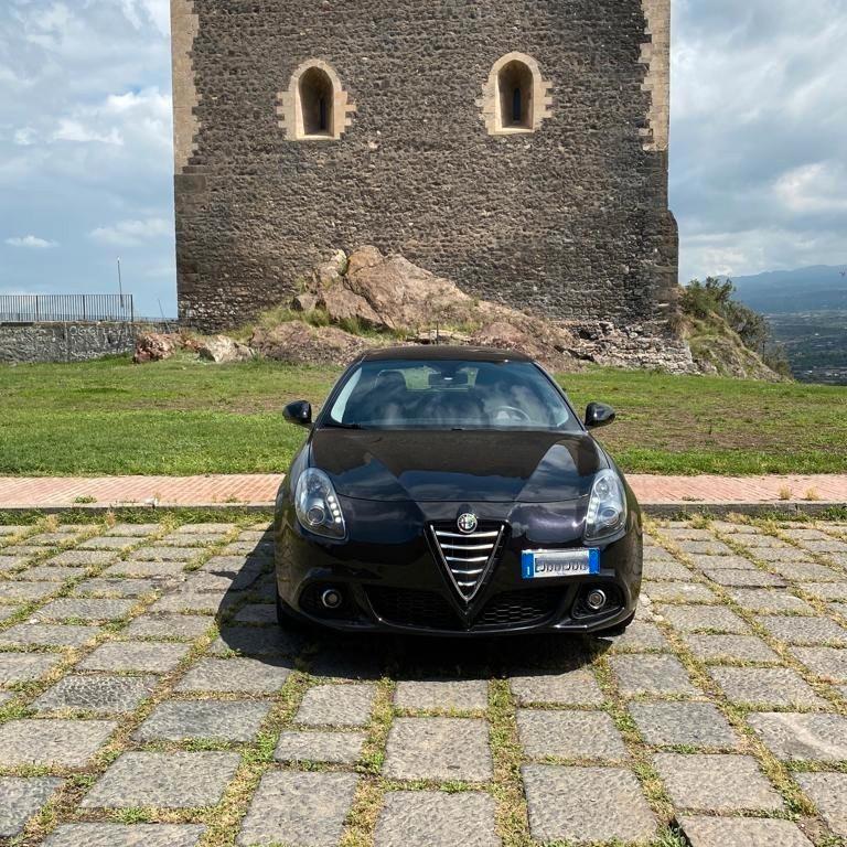 Alfa Romeo Giulietta 1.6 JTDm-2 105 CV Distinctive