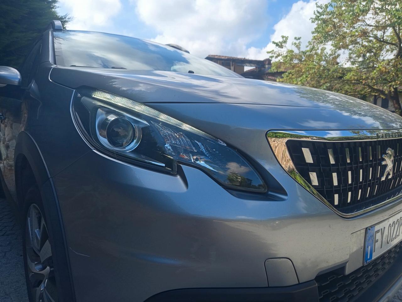 Peugeot 2008 BlueHDi 100 S&S Allure