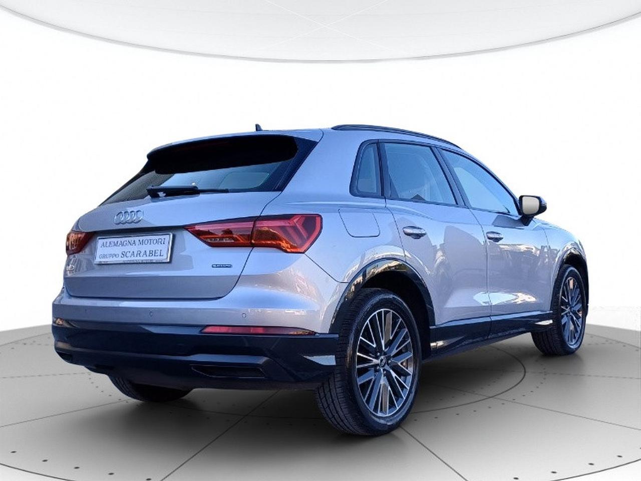 Audi Q3 35 2.0 tdi business advanced quattro s-tronic