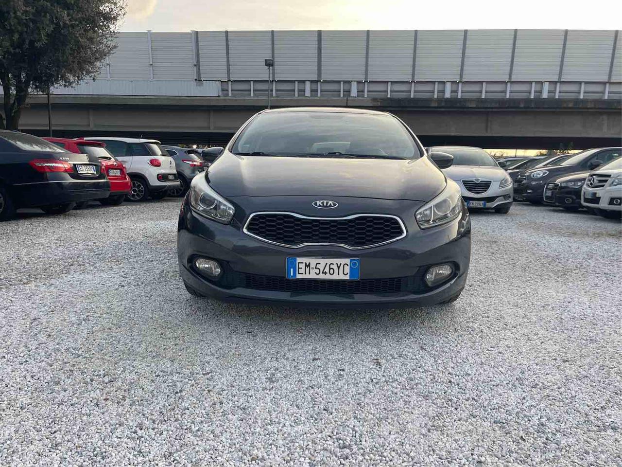 KIA CEED - COOL