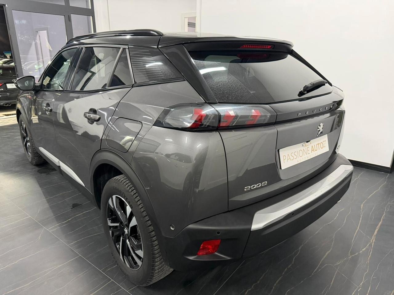 Peugeot 2008 BlueHDi 110 S&S GT