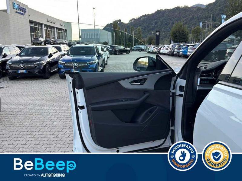 Audi Q8 3.0 TFSI MHEV S LINE QUATTRO 340CV TIPTRONIC