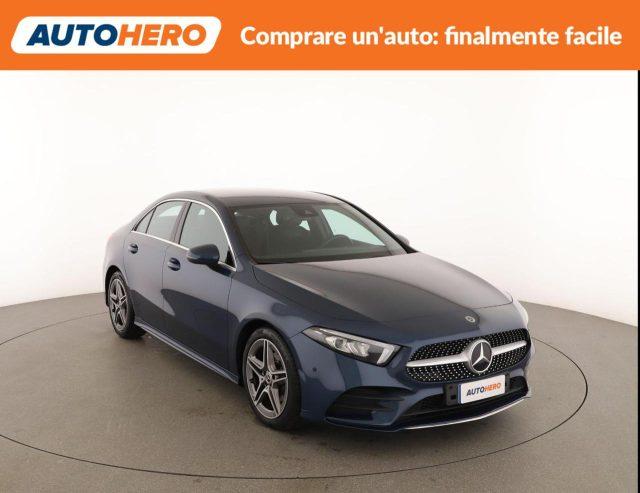 MERCEDES-BENZ A 180 Automatic Premium