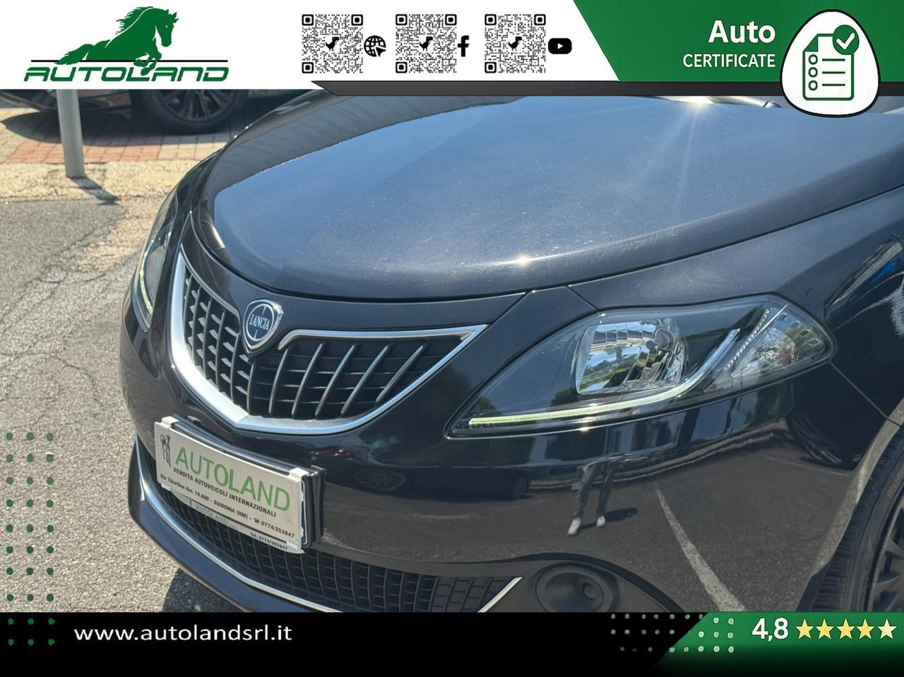 Lancia Ypsilon 1.0 firefly hybrid Silver s&s 70cv
