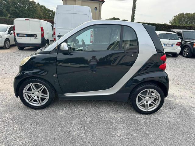 SMART ForTwo 1000 52 kW MHD coupé passion