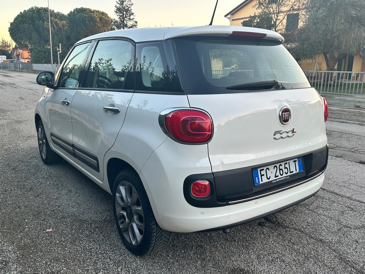 Fiat 500L 0.9 TwinAir Turbo Natural Power Lounge