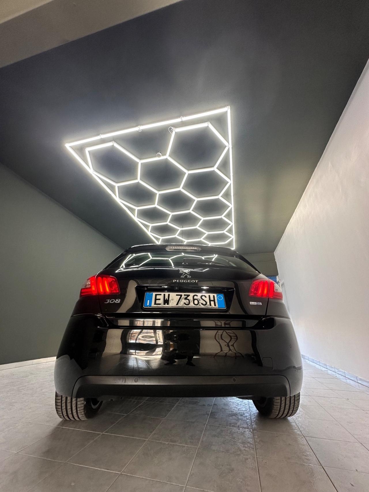 Peugeot 308 BlueHDi 150 S&S Allure