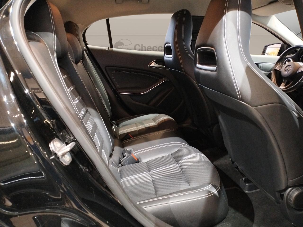 Mercedes-Benz GLA 180 d Business auto *103.000 KM*