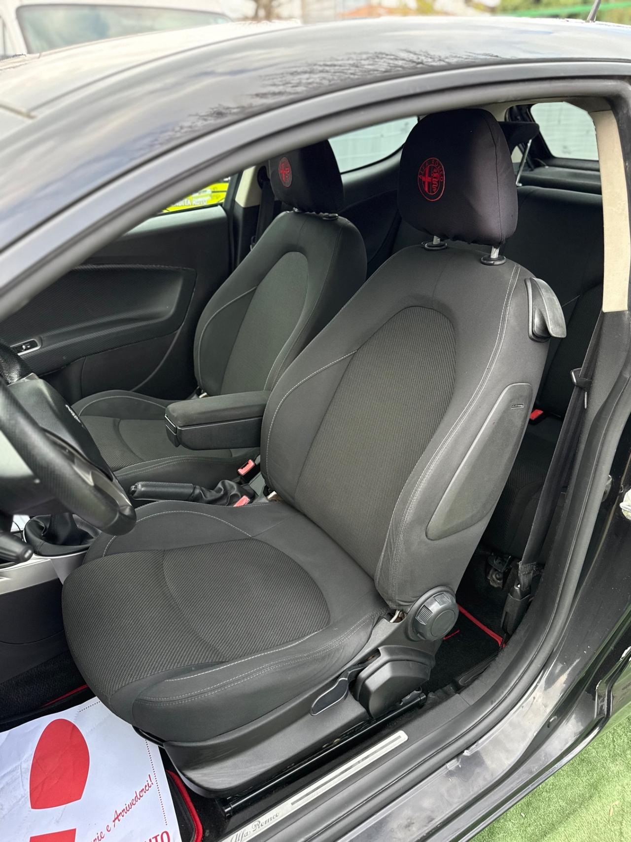 Alfa Romeo MITO 1.4 GPL DISTINCTIVE SPORT PACK FULL