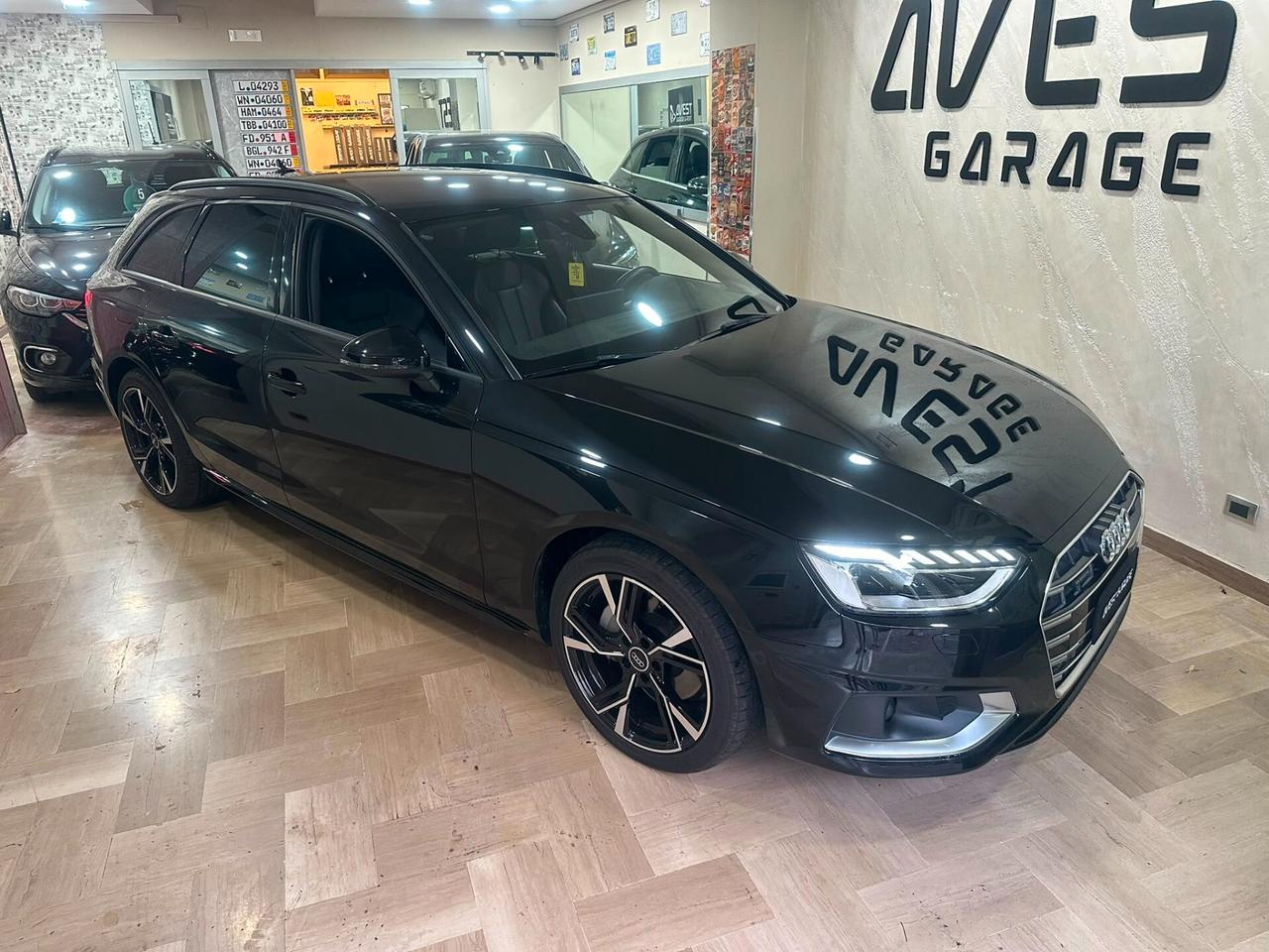 Audi A4 Avant 40 TDI quattro S tronic line edition