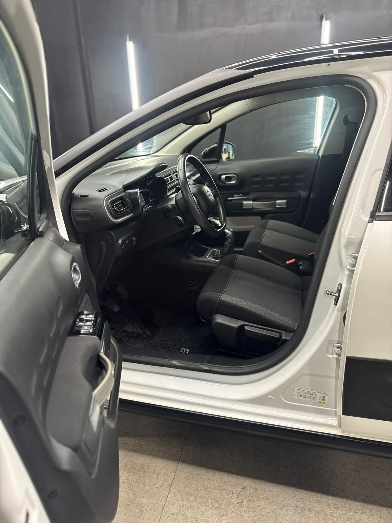 Citroen C3 PureTech 82 S&S Shine