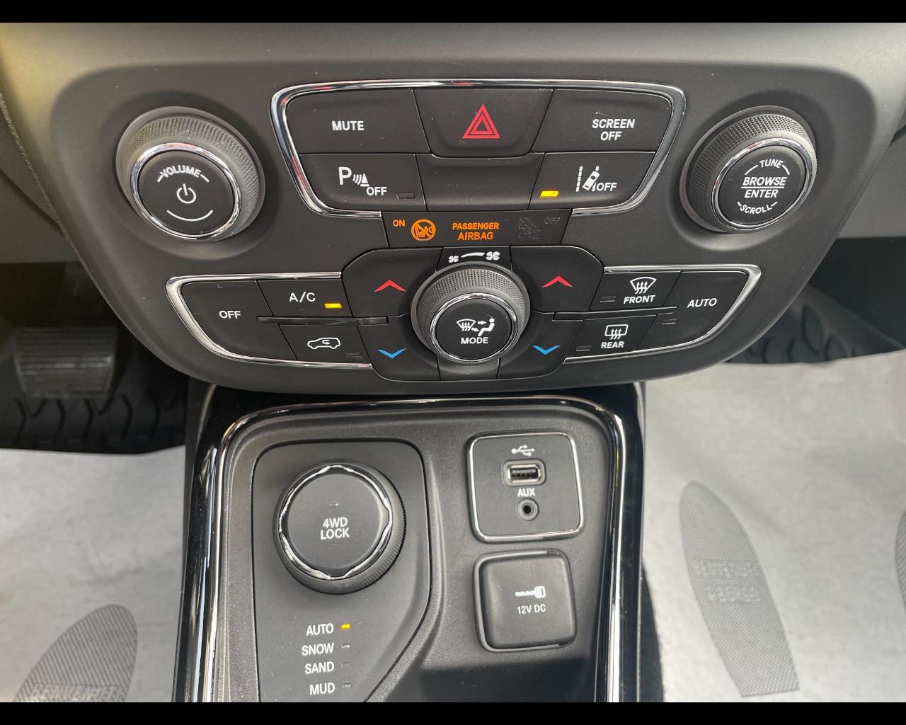 JEEP Compass II 2017 - Compass 2.0 mjt Night Eagle 4wd 140cv auto