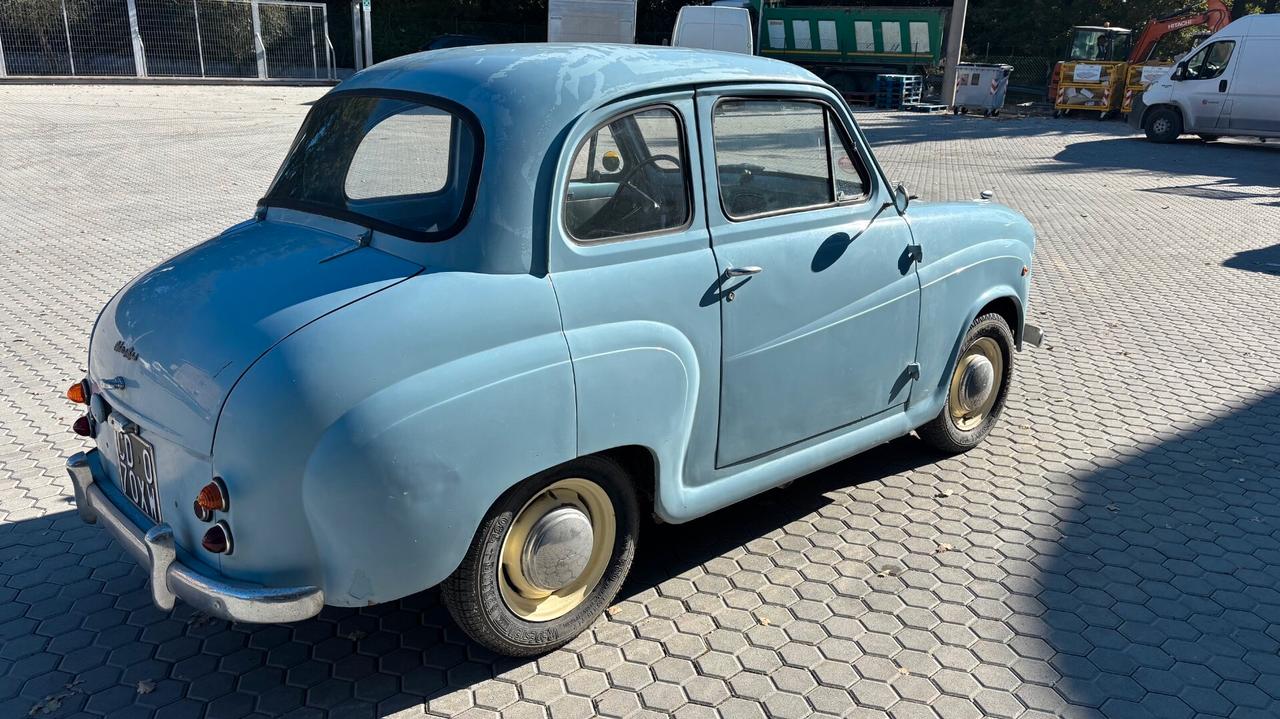 Austin Altro A 35
