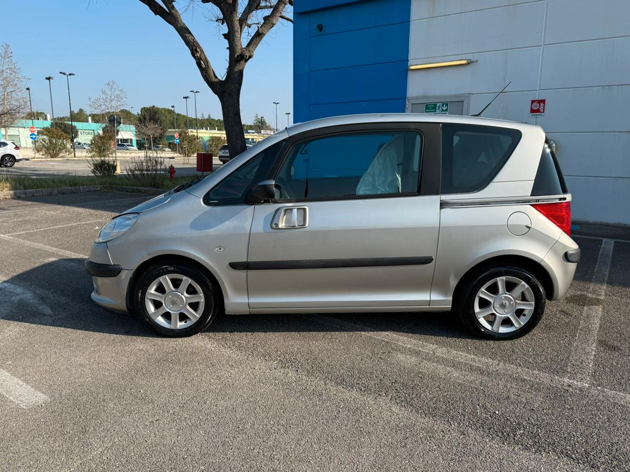 PEUGEOT 1007 1.4 BENZ 2007 12 MESI DI GARANZIA