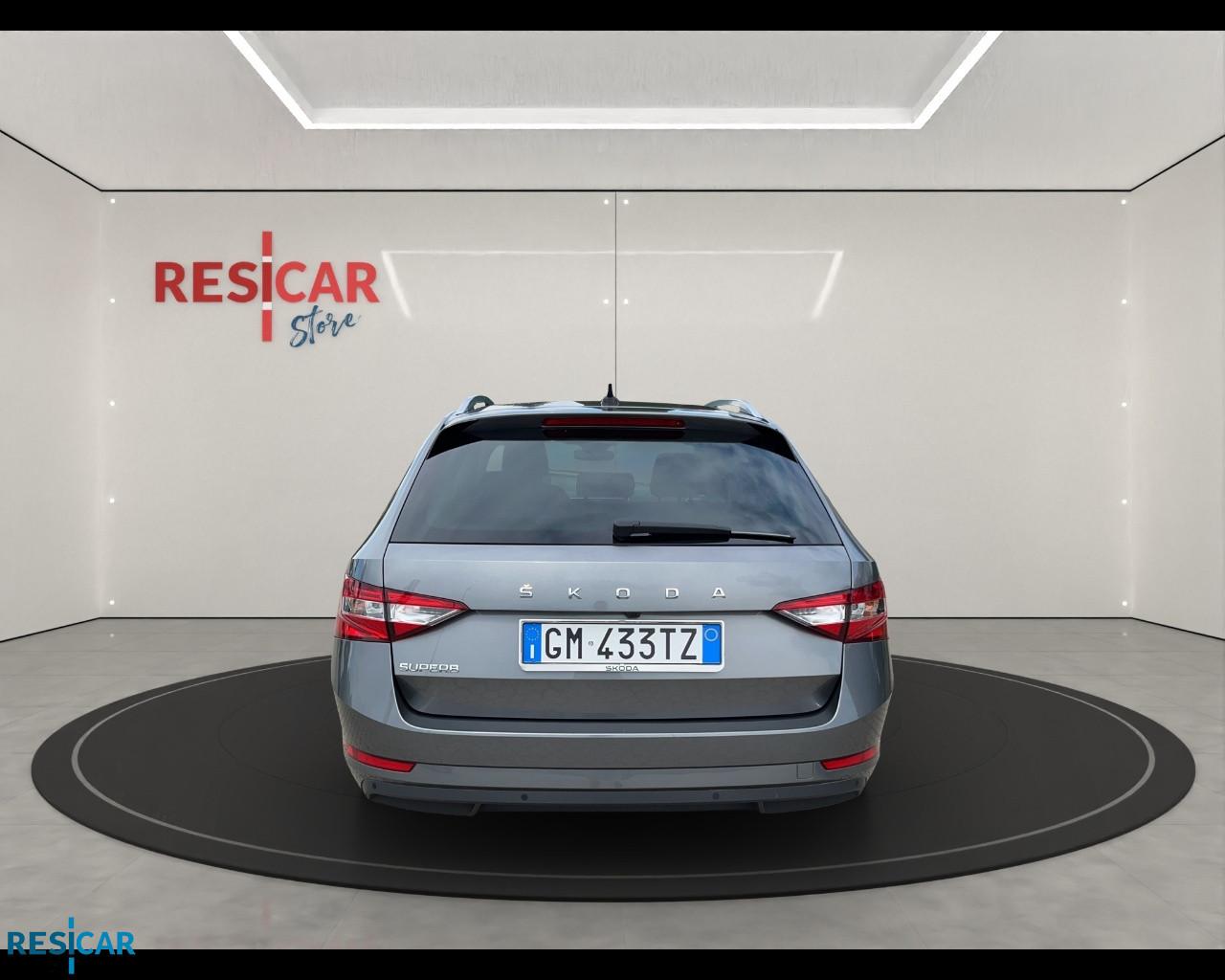 Skoda Superb Wagon 2.0 tdi evo Executive 150cv dsg