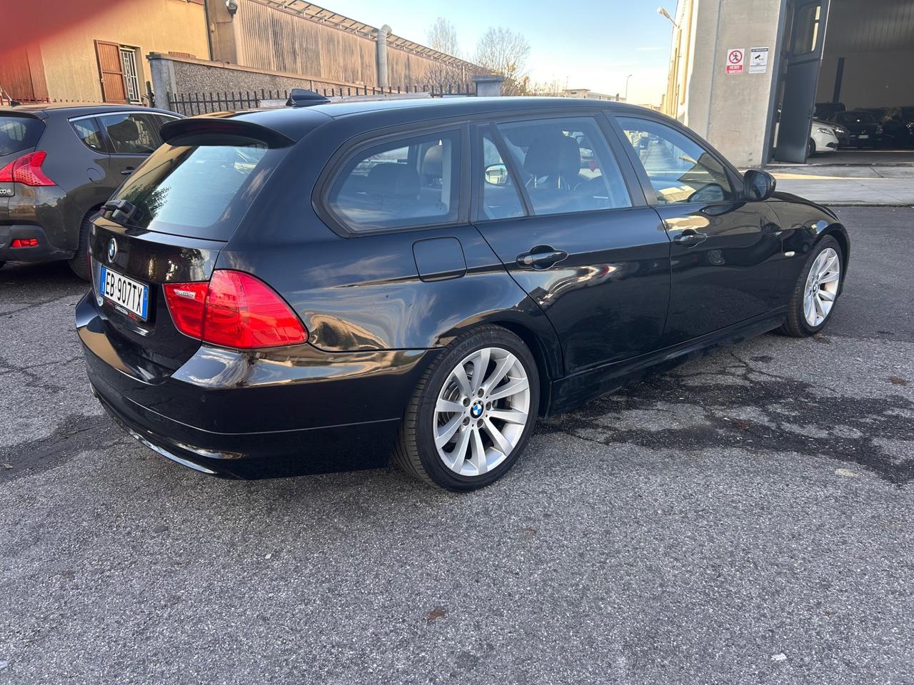 Bmw 320d touring 177cv futura Euro 5