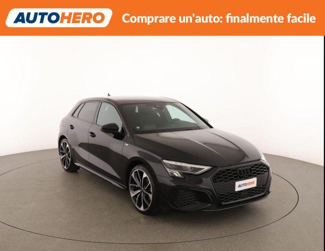 AUDI A3 SPB 35 TFSI S tronic Identity Black