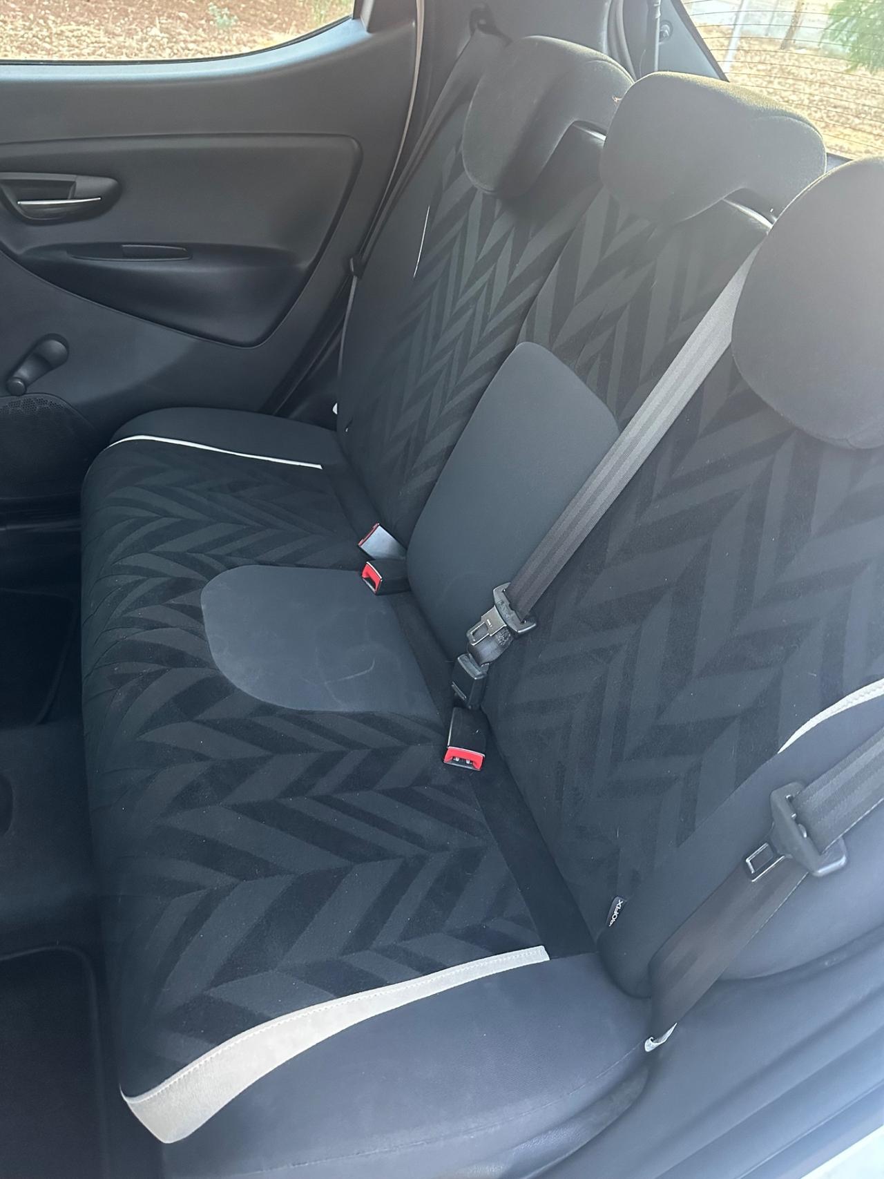 Lancia YPSILON 1.2 GPL 2016 - BELLA